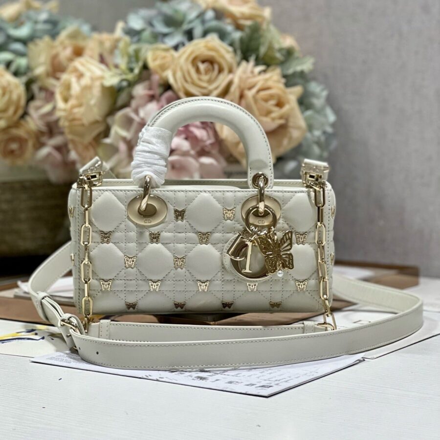 SMALL LADY D-JOY 22 BUTTERFLY STUD WHITE LAMBSKIN | Studio Nafay