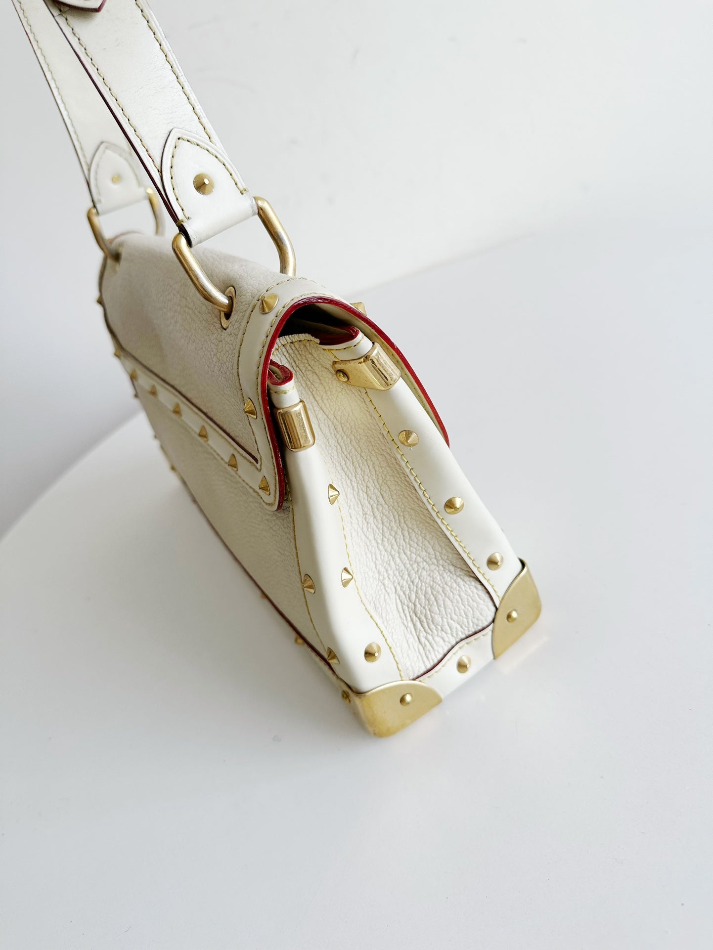 LOUIS VUITTON HANDBAG