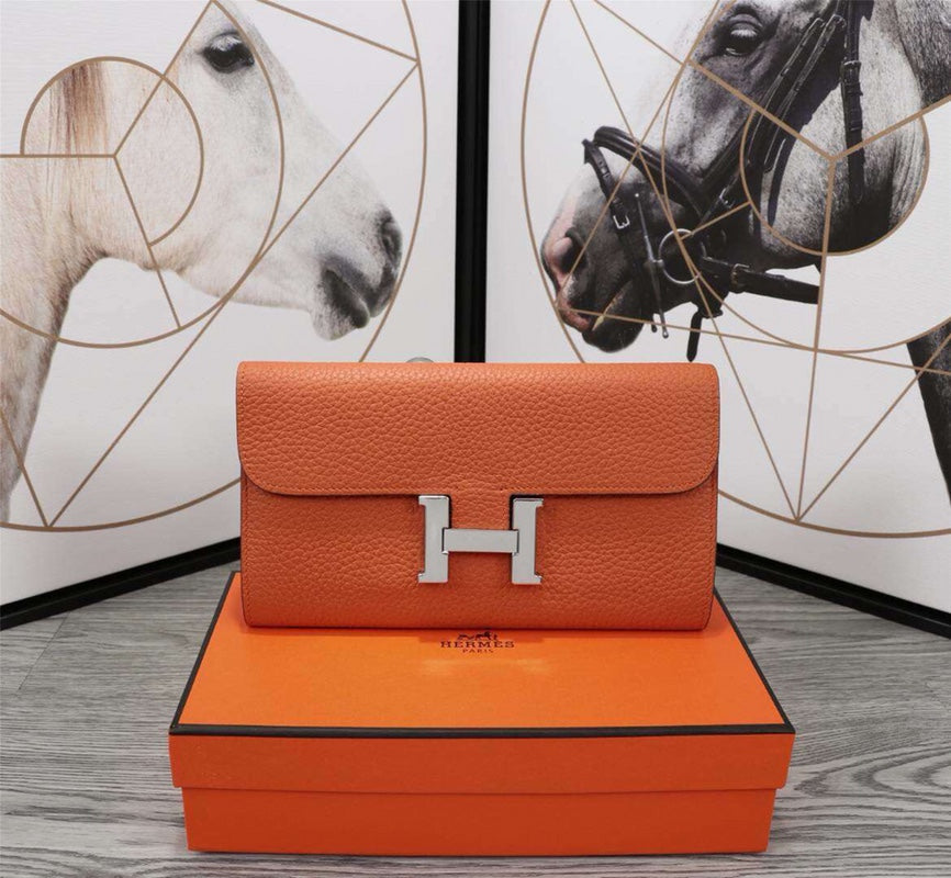 HM CLUTCH CONSTANCE 20.5 ORANGE CALFSKIN SILVER HARDWARE | Studio Nafay