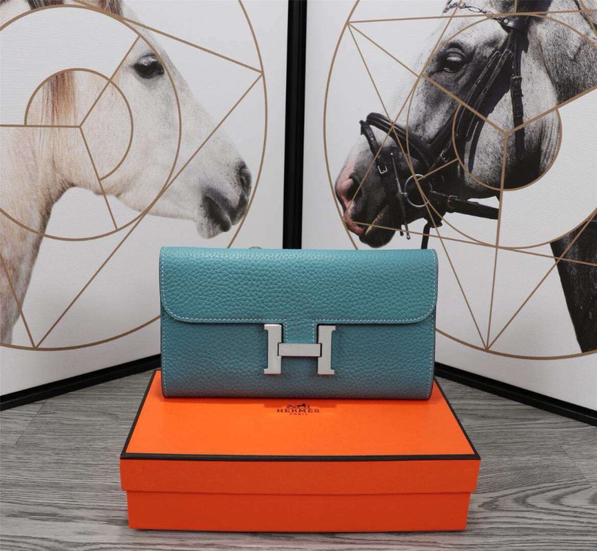 HM CLUTCH CONSTANCE 20.5 SAPPHIRE CALFSKIN SILVER HARDWARE | Studio Nafay