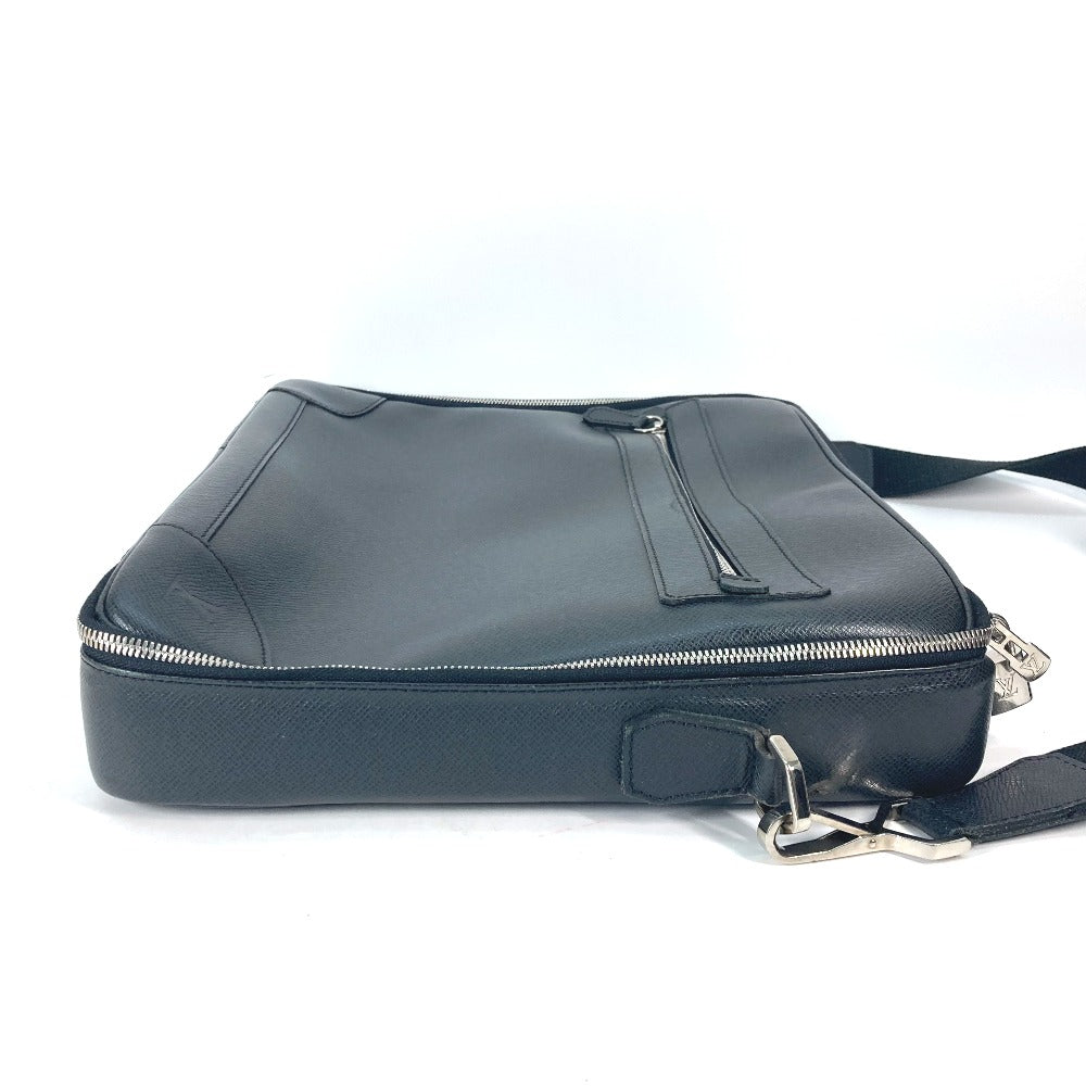 LOUIS VUITTON Business bag Taiga Leather black Taiga Porto Ordinatour Odessa