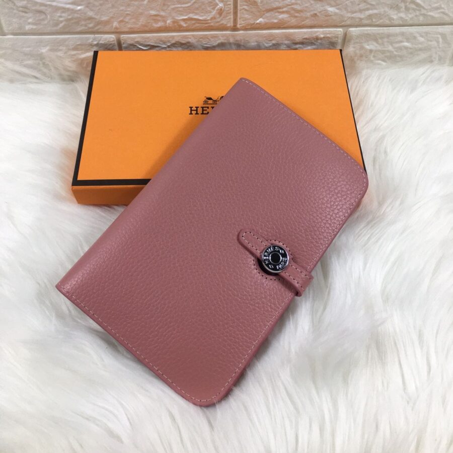 HM DOGON WALLET 20 DUSTY PINK GRAINED CALFSKIN | Studio Nafay