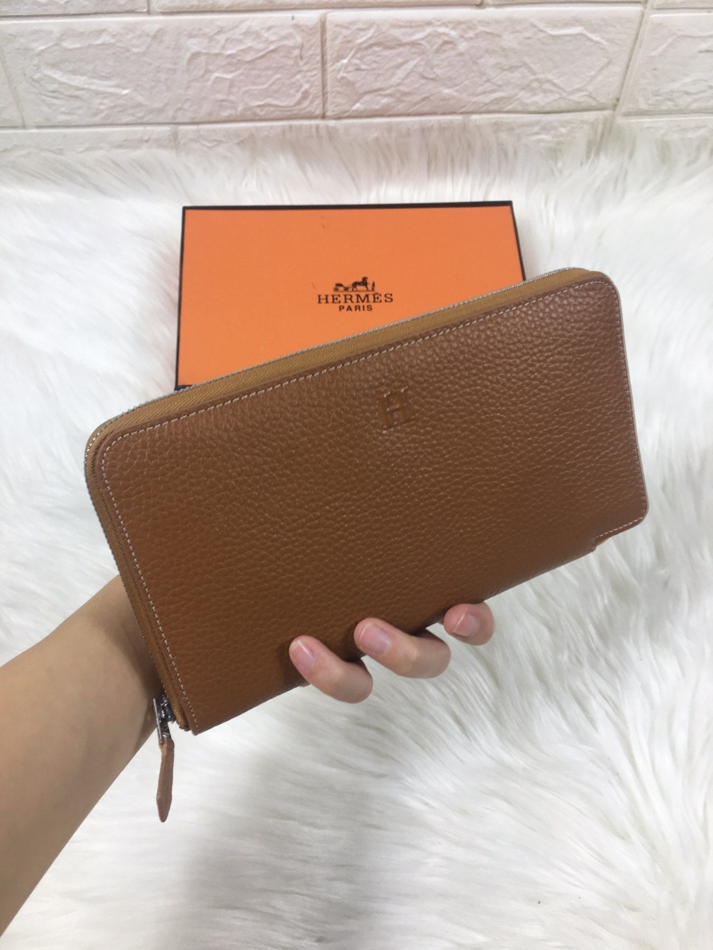 HM SILK’IN CLASSIC WALLET 20 BROWN GRAINED CALFSKIN