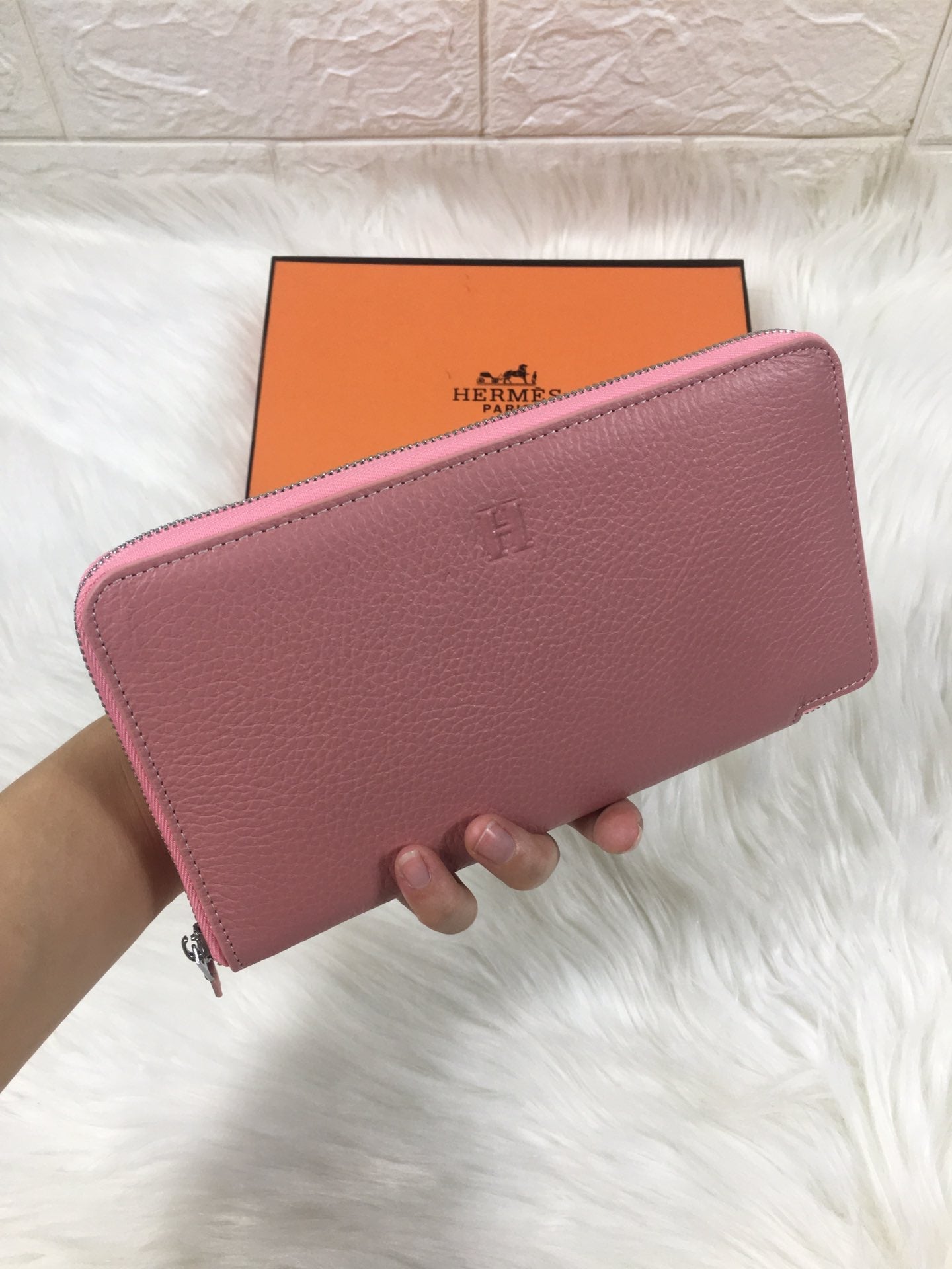 HM SILK’IN CLASSIC WALLET 20 LIGHT PINK GRAINED CALFSKIN