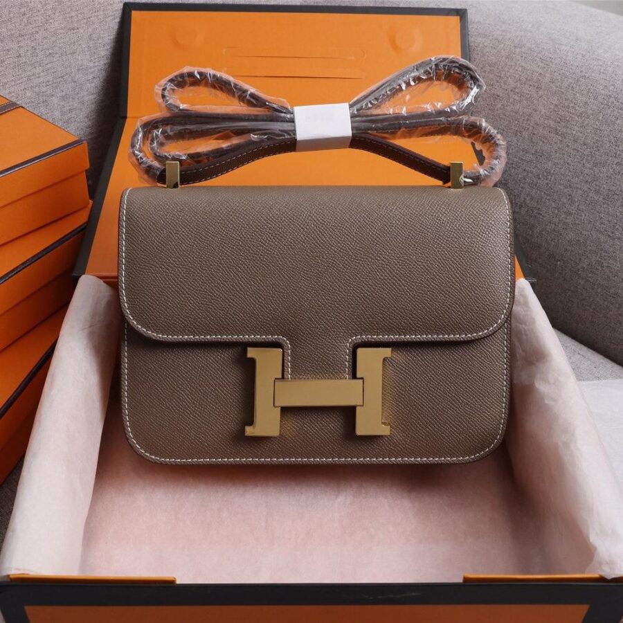 HM CONSTANCE BAGS 22 CHOCOLATE EPSOM GOLD HARDWARE | Studio Nafay