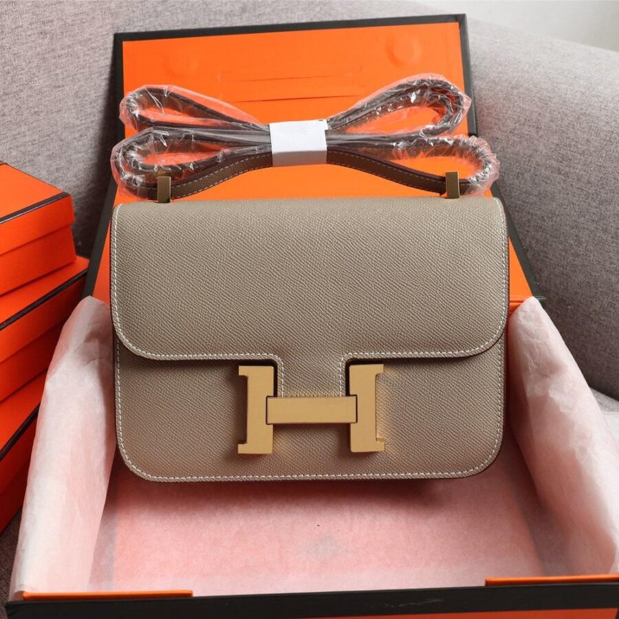HM CONSTANCE BAGS 22 KHAKI EPSOM GOLD HARDWARE | Studio Nafay