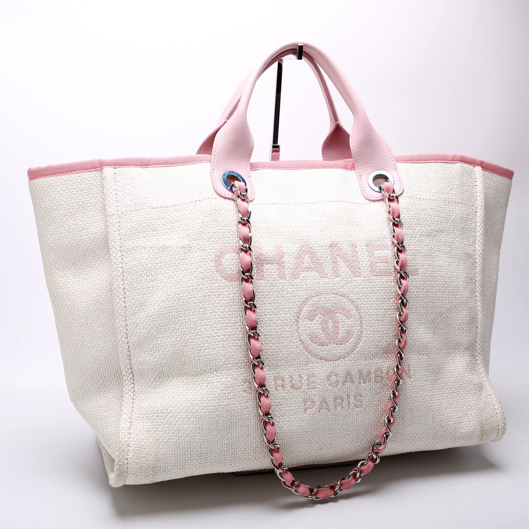 Chanel Deauville Medium Mixed Fibers 21M Pink