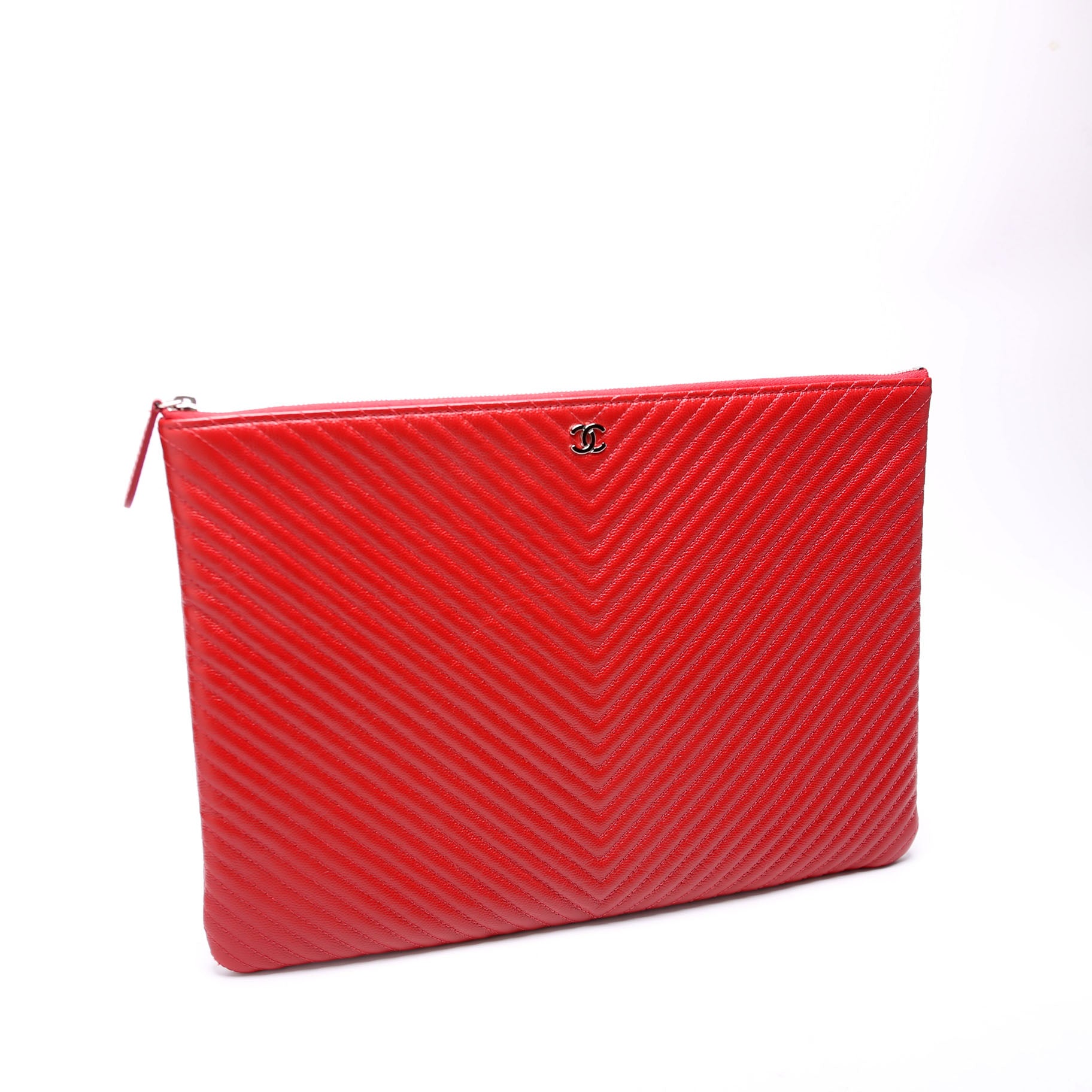 Chanel O Case Medium Caviar Chevron Red
