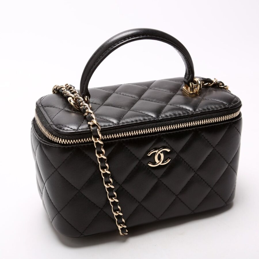 Chanel Vanity Case Top Handle Small Lambskin 31M Black | Studio Nafay