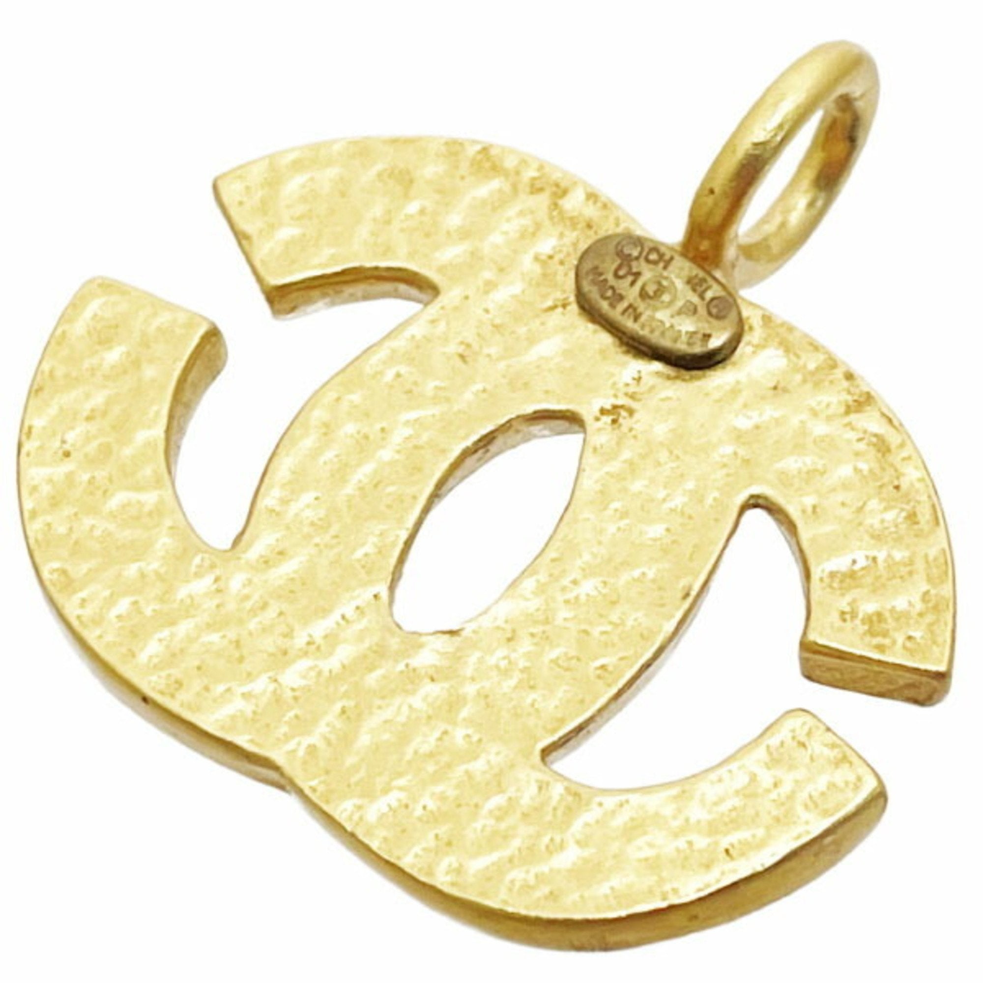 Chanel CC Logo Pendant Luxury Designer Handbag - Product Image 2