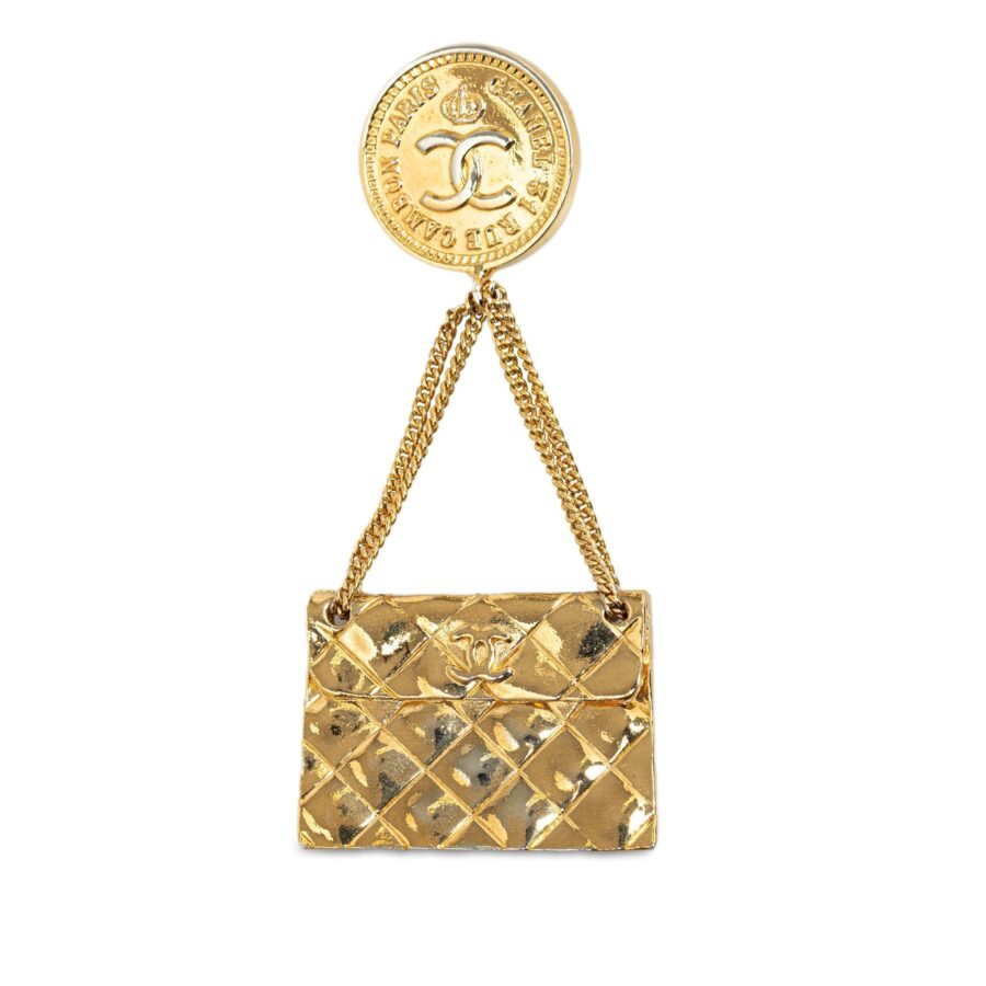 Chanel Leather Shoulder Bag Style 26 | Studio Nafay