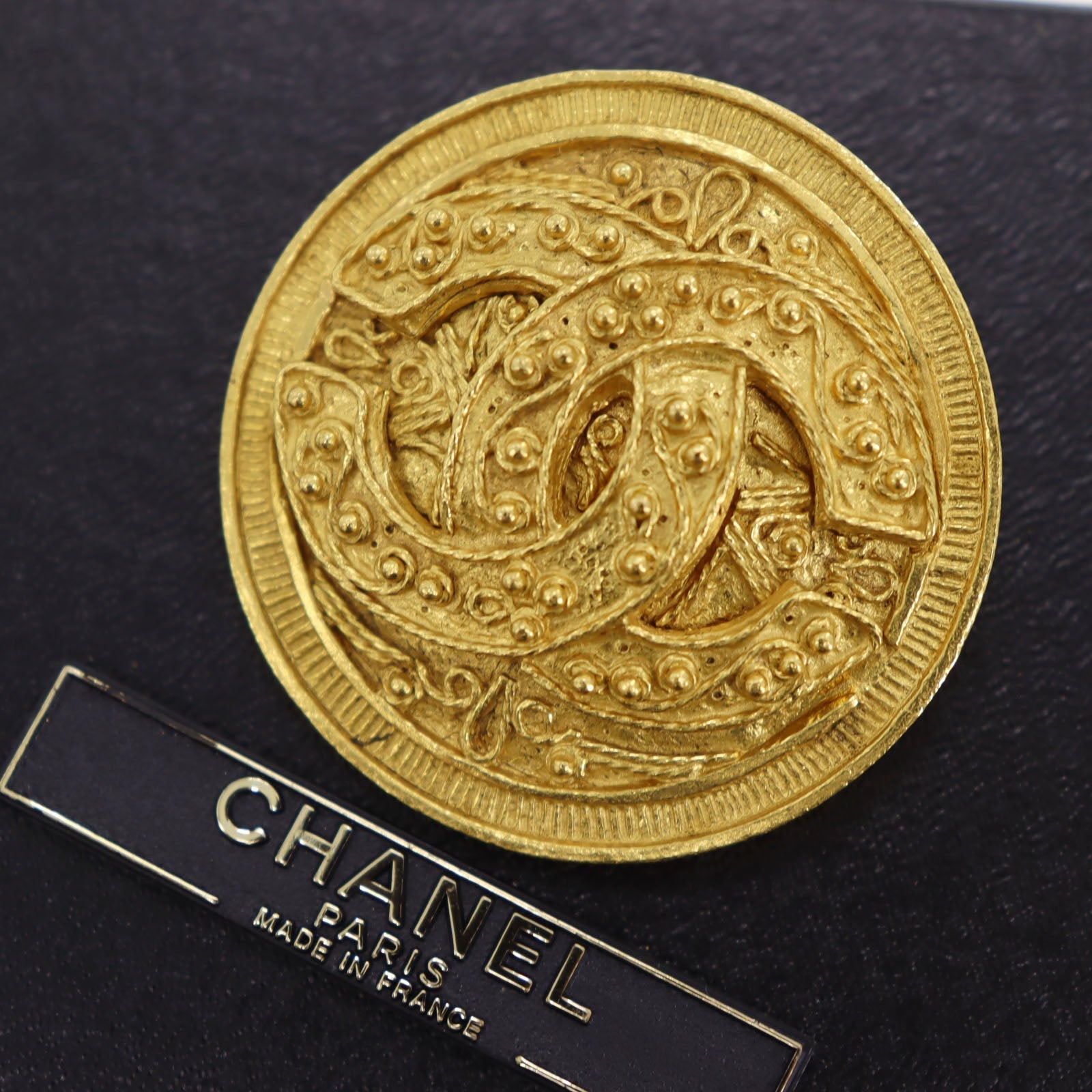 Chanel Gold Logos Round Handbag 3