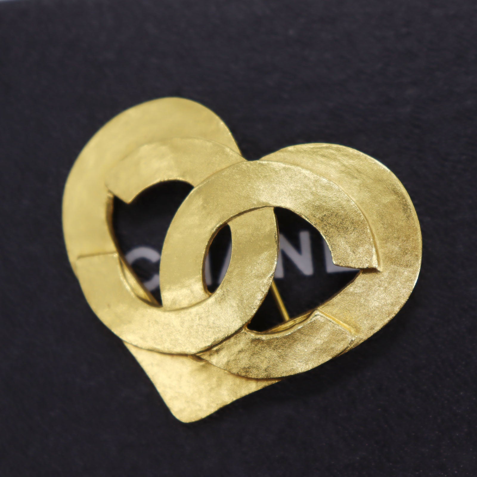 Chanel Gold Logos Heart Handbag 3