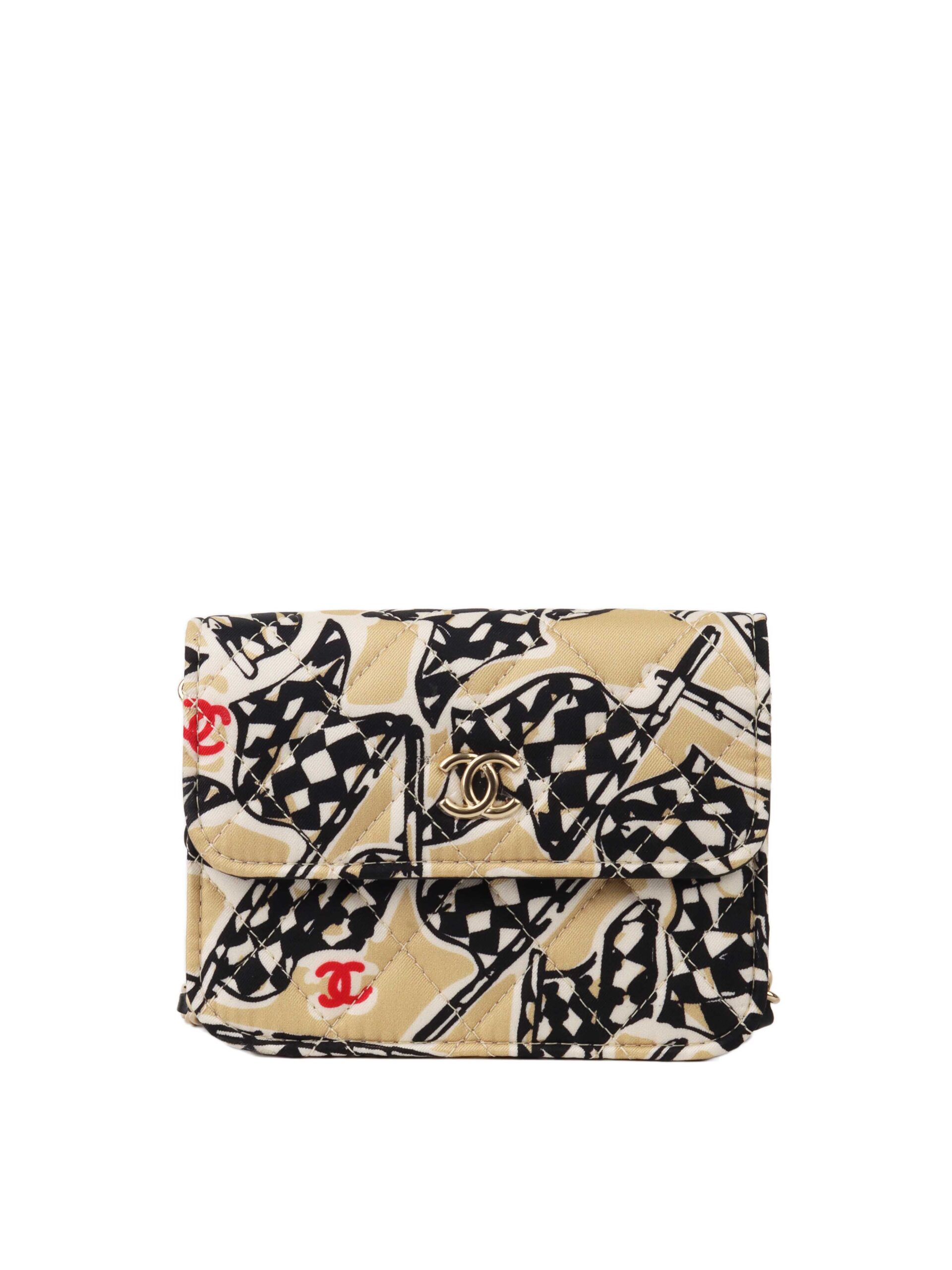 Chanel Mini Chain Pouch. Luxury Designer Handbag - Product Image 2