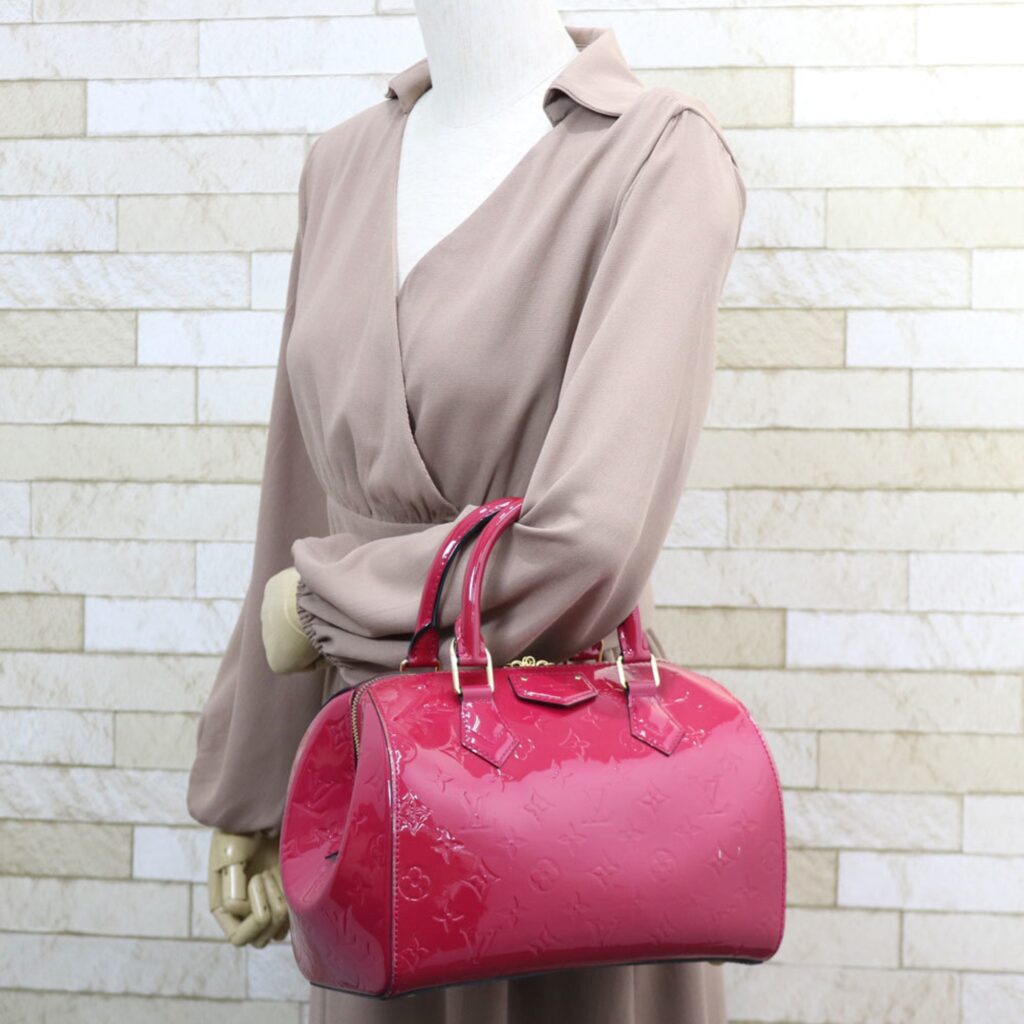 Louis Vuitton Monogram Vernis Indian Rose pink Monogram Vernis Handbag - Product Image 2