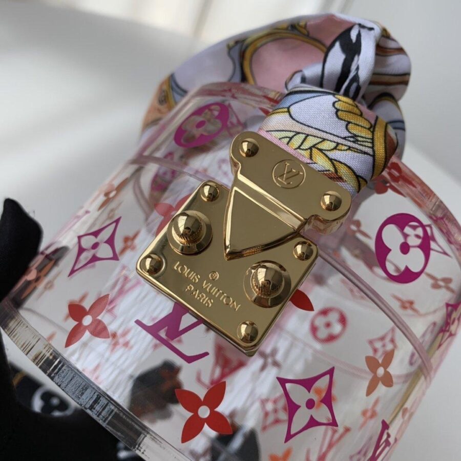 Louis Vuitton Transparent Plexiglass Box Scott | Studio Nafay