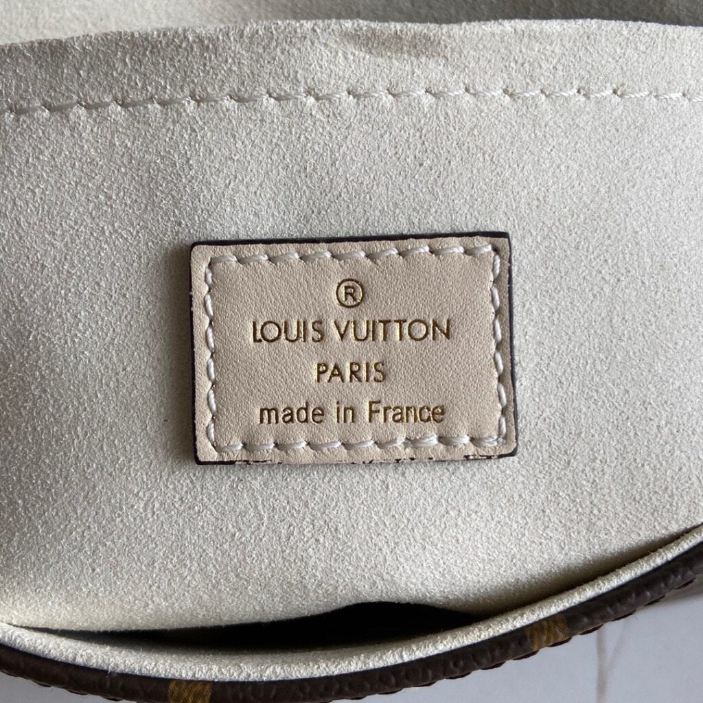 Designer Handbags Louis Vuitton 150 - Product Image 2