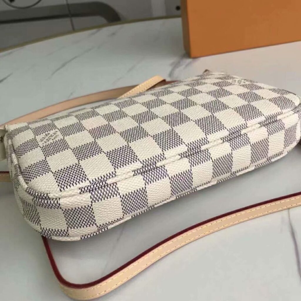 Designer Handbags Louis Vuitton 140 - Product Image 2