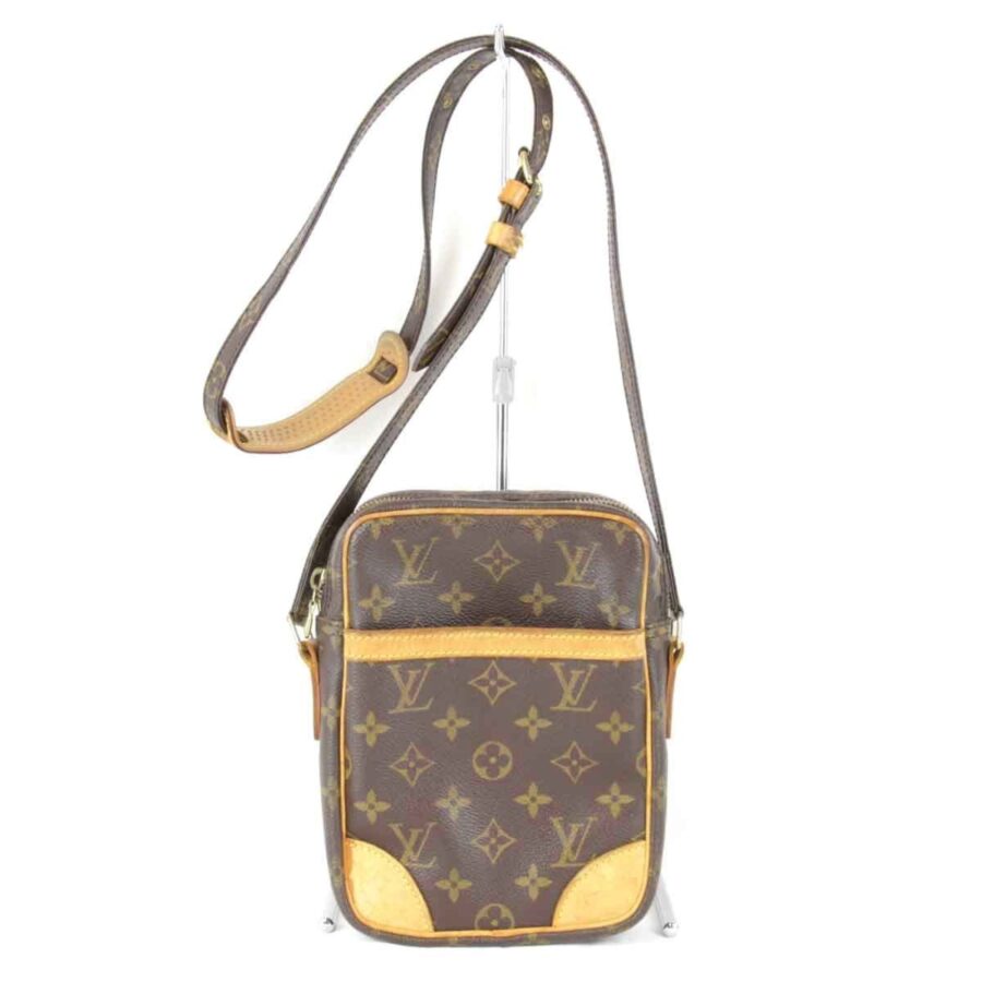 Louis Vuitton Shoulder Bag | Studio Nafay
