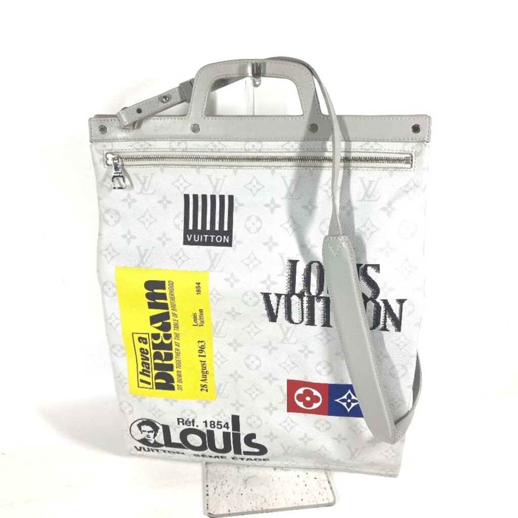 Louis Vuitton Monogram Canvas White Shoulder Bags - Product Image 2