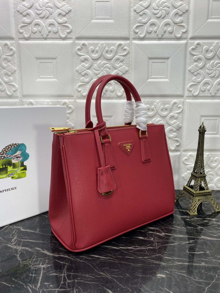 PRA GALLERIA 32 BAG IN CHERRY RED SAFFIANO LEATHER - Product Image 2