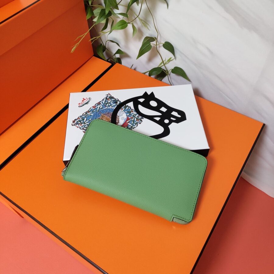 HM Zipper Wallet 20 Green Epsom | Studio Nafay