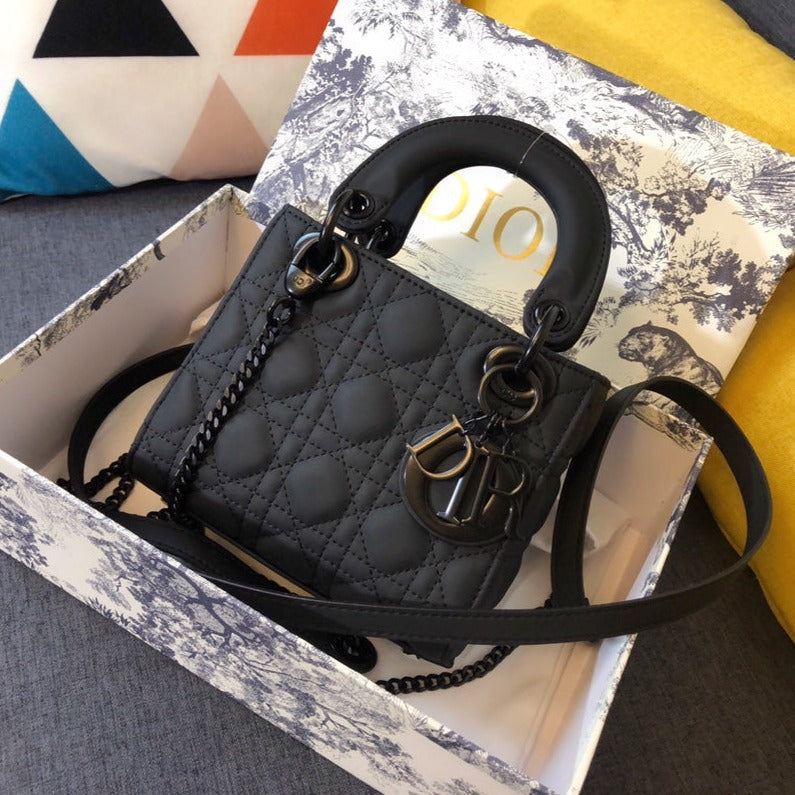 MINI LADY 17 BAG IN BLACK CALFSKIN | Studio Nafay