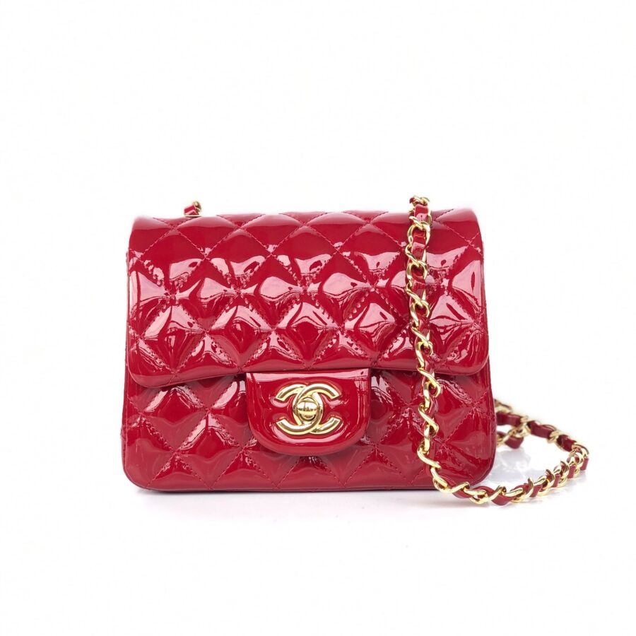 MINI SQUARE FLAP BAG 17CM RED PATENT CALFSKIN GOLD HARDWARE | Studio Nafay