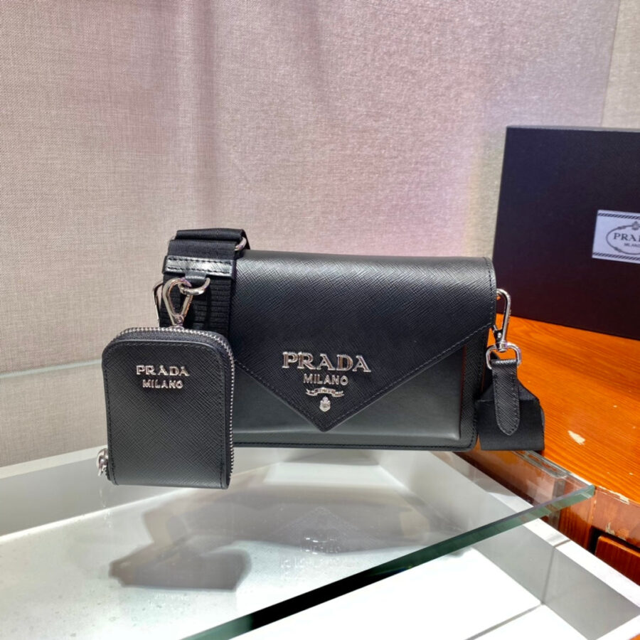 ENVELOPE FLAP BAG 20 IN BLACK SAFFIANO LEATHER | Studio Nafay