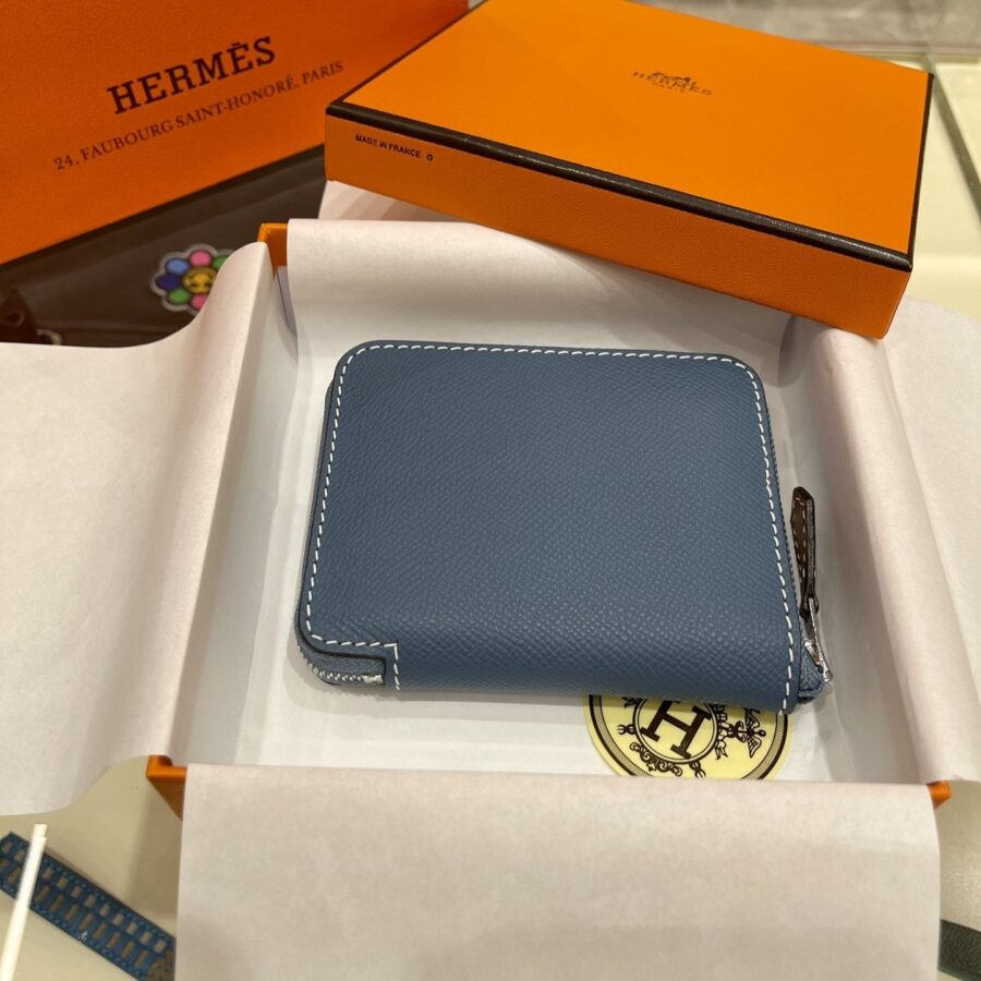 HM Compact Wallet 11.5 Navy Blue Epsom | Studio Nafay