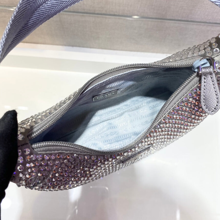 SPARKLING HOBO BAG 23 IN SILVER NYLON ATTACHED FULLY CRYSTALS | Studio Nafay