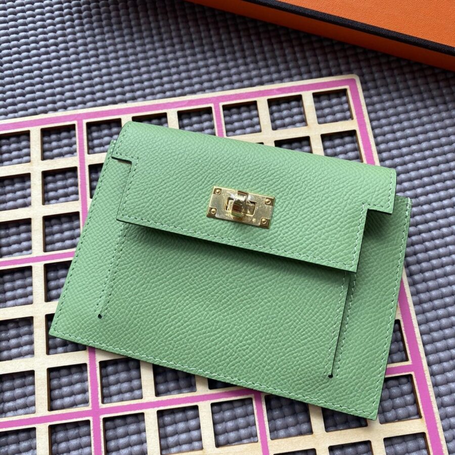 HM Kelly Pocket 13.5 Green Epsom Ghw | Studio Nafay