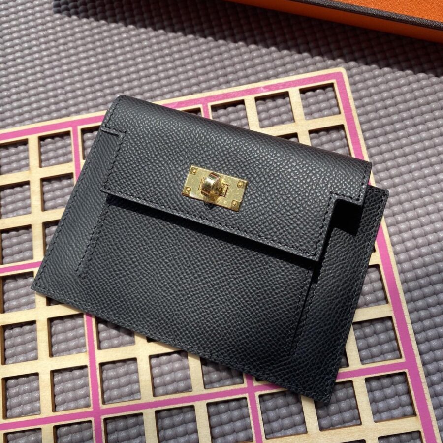 HM Kelly Pocket 13.5 Black Epsom Ghw | Studio Nafay