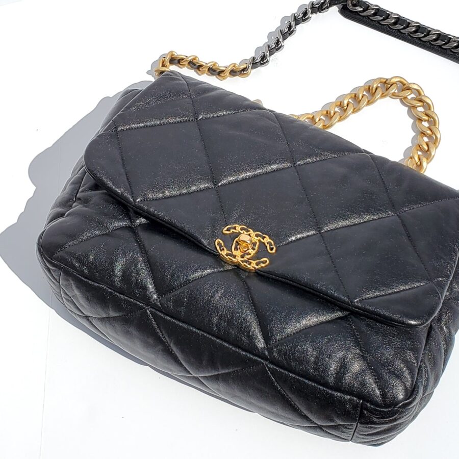 CHANEL 19 Maxi Goatskin Quilted Chain Shoulder Bag | Studio Nafay