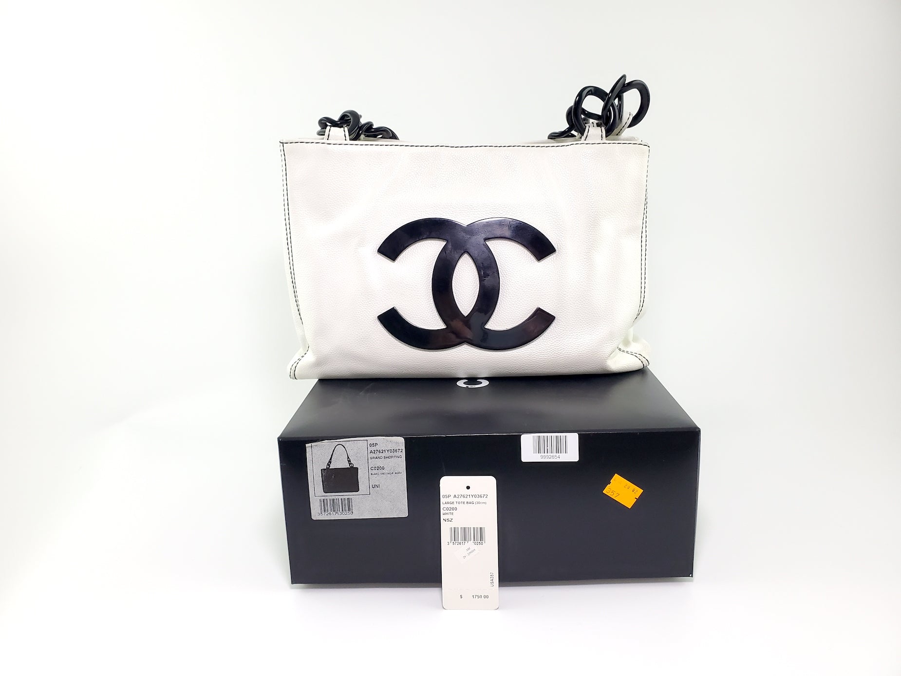 CHANEL Large Grand Shopping Tote - Product Image 2