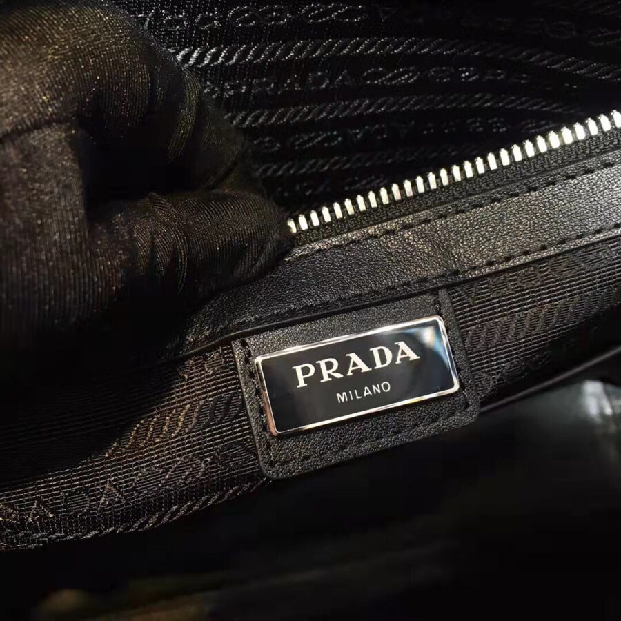 PRA 38 BRIEFCASE IN BLACK SAFFIANO LEATHER | Studio Nafay