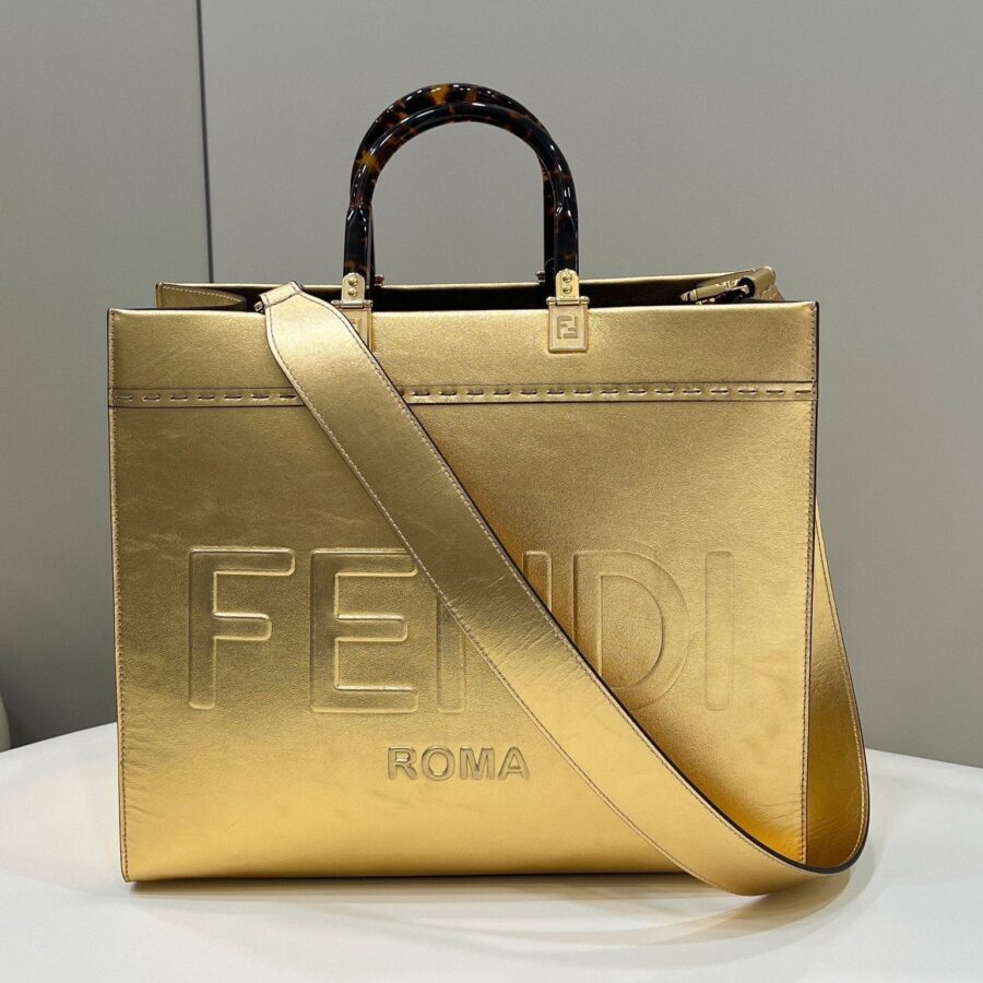 SHINE LARGE 35 TOTE IN GOLDEN CALFSKIN | Studio Nafay