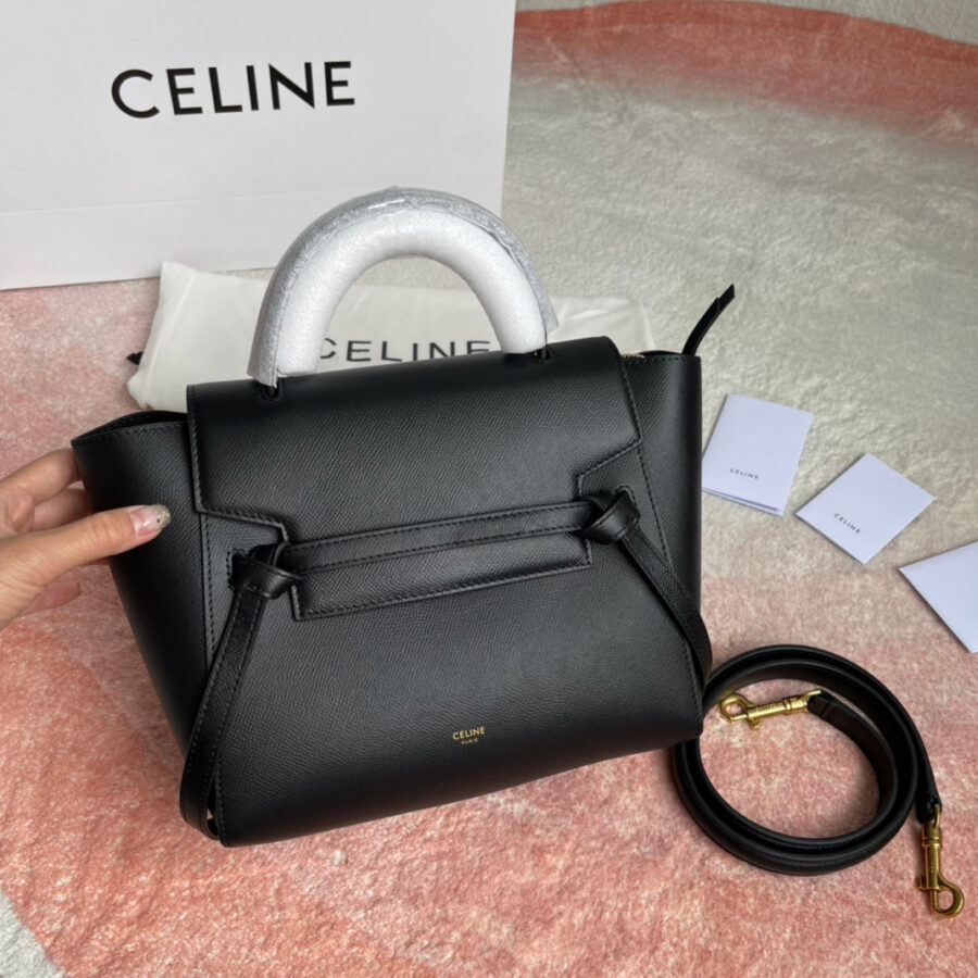 FISH BAG 24 BLACK COWHIDE LEATHER | Studio Nafay