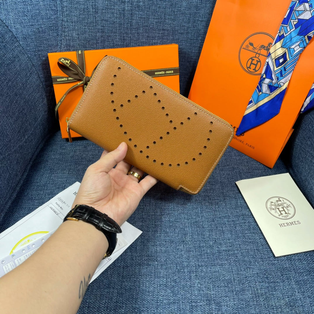 HM SILK’IN HOLED WALLET 19 BRONZE CALFSKIN