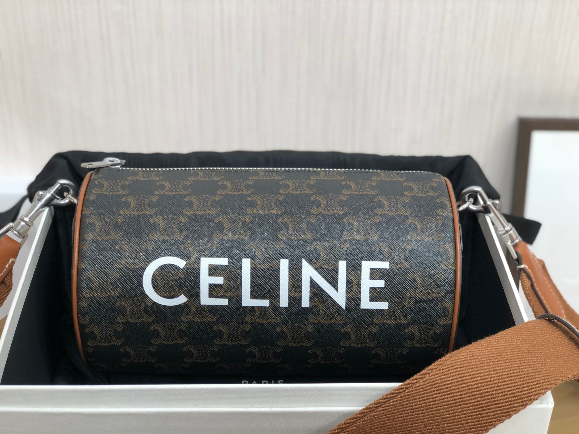 CYLINDRICAL 22 BAG BLACK PATTERN COWHIDE