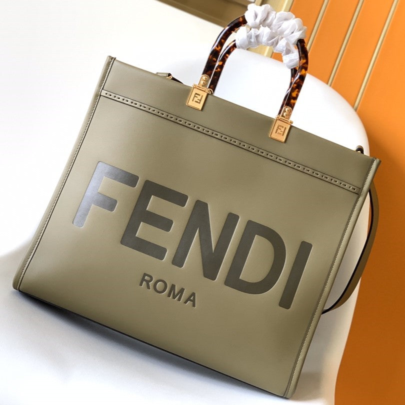 Fend Sunshine Medium Bag 35 Olive Leather | Studio Nafay