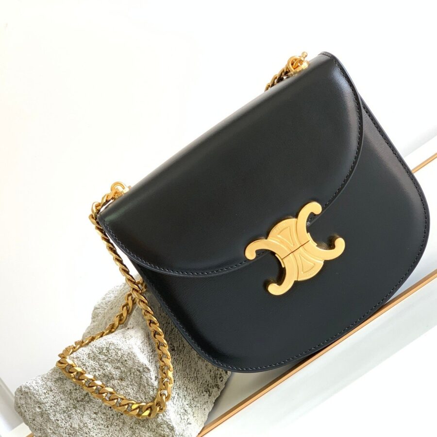 teen besace triomphe 18.5 black calfskin with chain | Studio Nafay