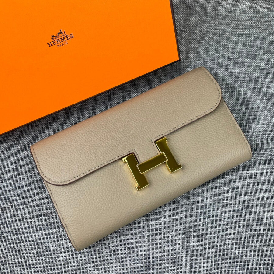 HM CLUTCH CONSTANCE 22 KHAKI CALFSKIN GOLD HARDWARE | Studio Nafay