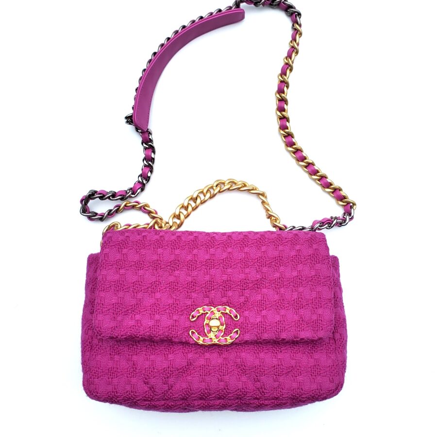 CHANEL 19 Small Tweed Magenta Pink Bag | Studio Nafay