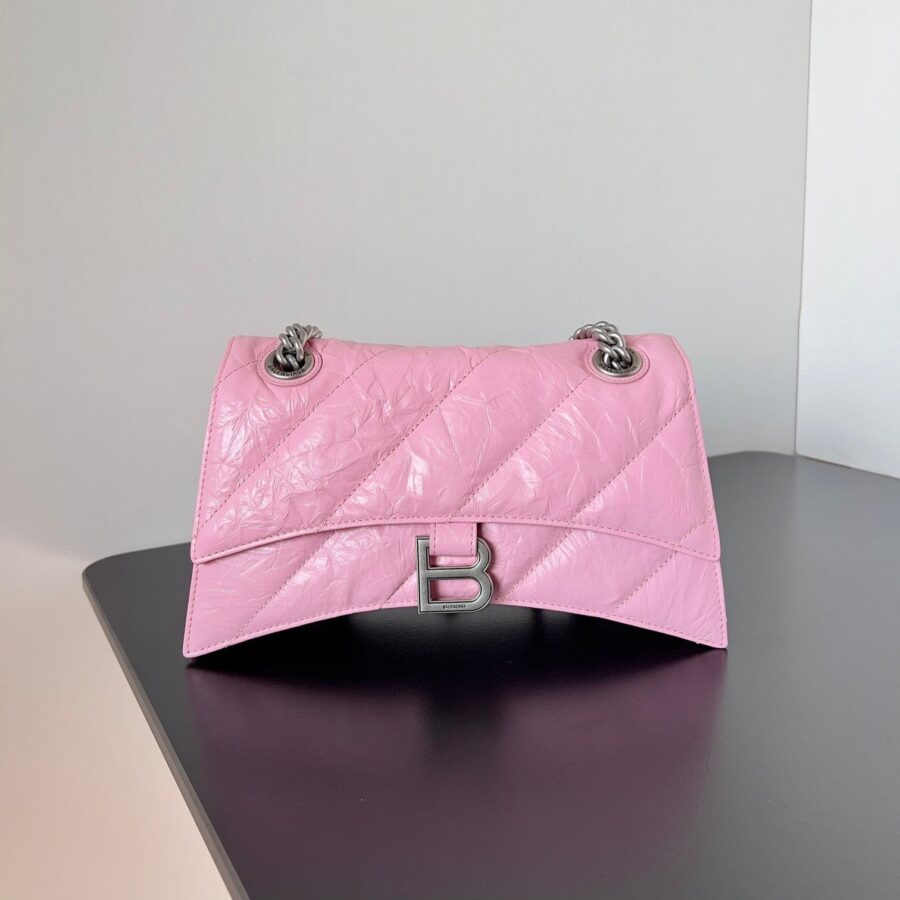CRUSH CHAINED BAG 25 IN PINK QUILTED CRUSHED CALFSKIN SILVER HARDWARE | Studio Nafay