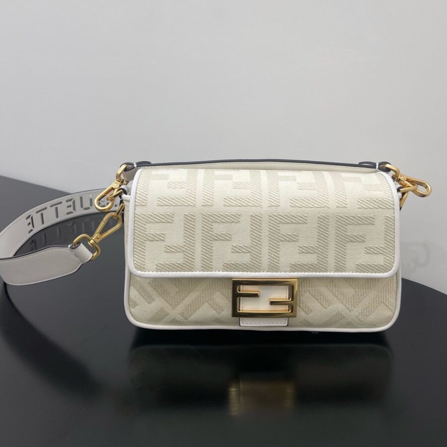 FENDI 26 BAGUETTE WHITE NAPPA LEATHER BAG WITH GOLD HARDWARE | Studio Nafay