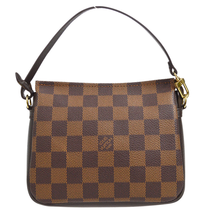 LOUIS VUITTON TROUSSE MAKEUP | Studio Nafay