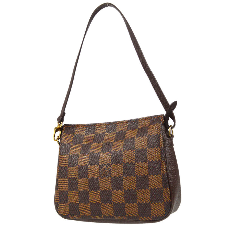 Louis Vuitton TROUSSE MAKEUP | Studio Nafay