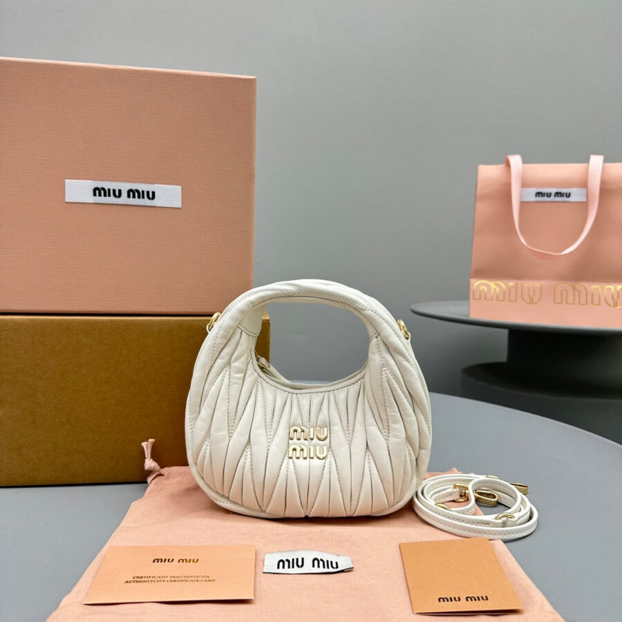 MINI HOBO 17 BAG IN WHITE LAMBSKIN | Studio Nafay