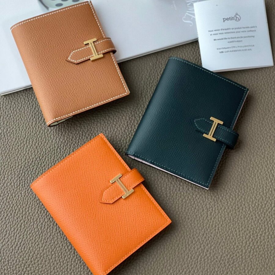 HM MINI BEARN WALLET 10.5 EPSOM | Studio Nafay